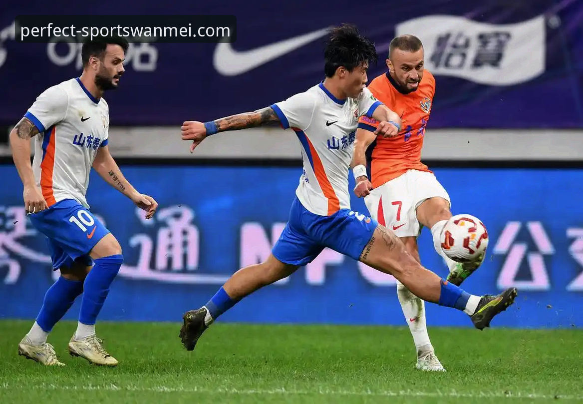 完美体育平台官网2026最新版本 青岛海牛3-1力克上海海港终结13年不胜,完美体育官网最新动态解读中超第9轮冷门
